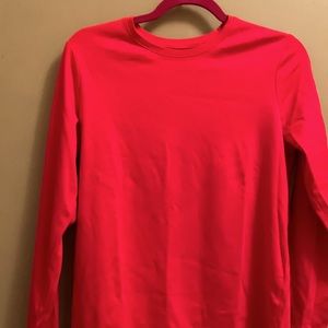 L.lL Beam red shirt. Like brand new. Never worn.